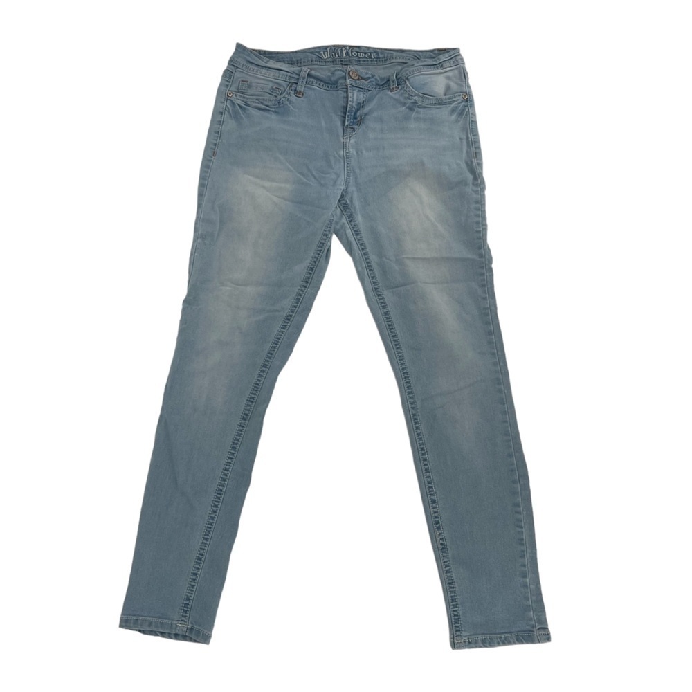 Wallflower Skinny Jeans Size 13 Women’s